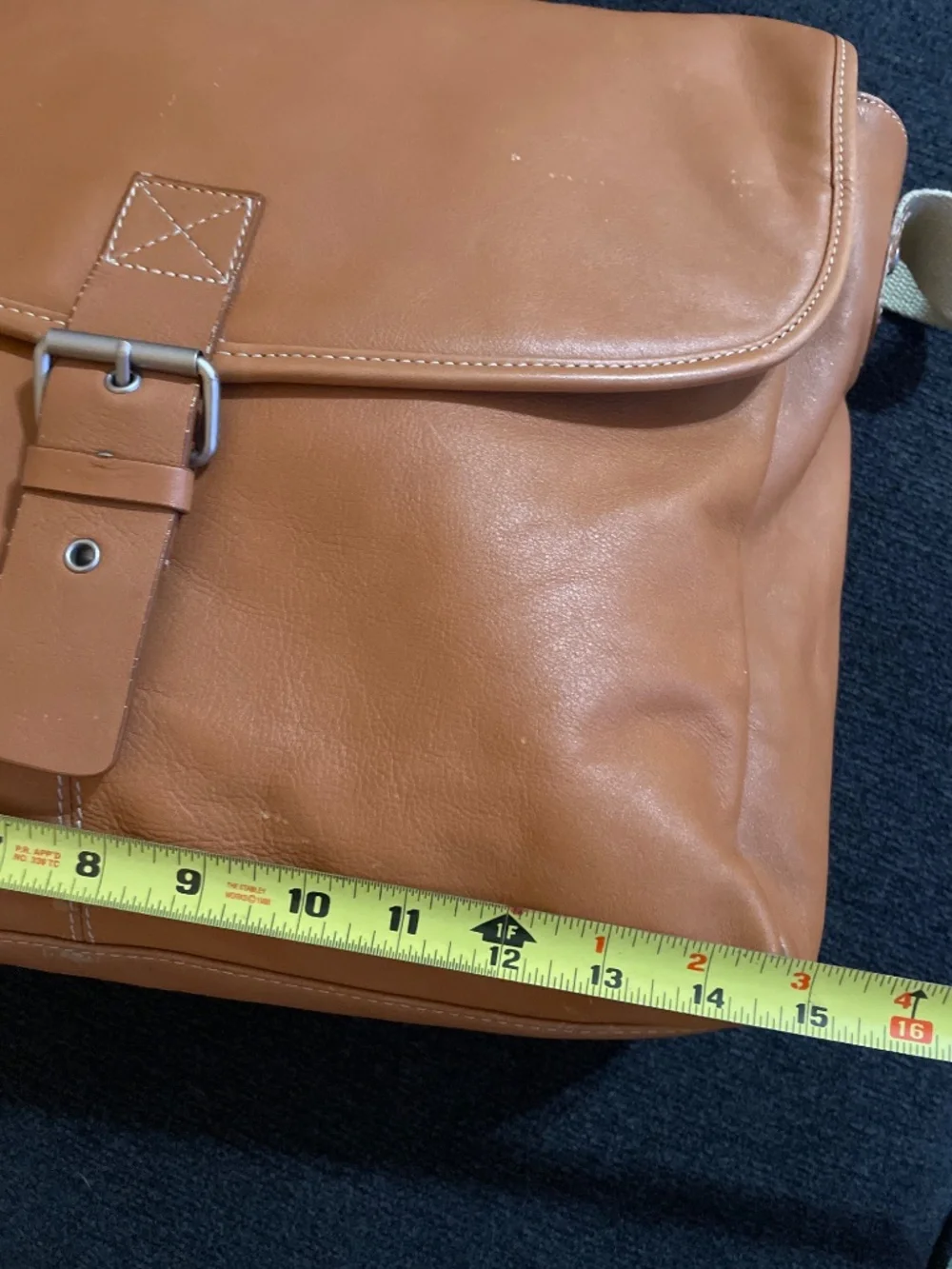 KENNETH COLE Leather Laptop bag